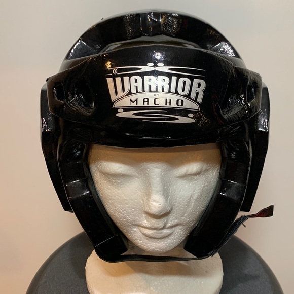 Child’s Macho Warrior Sparring Headgear with Metal Face Cage plus Bushido Gloves - Picture 2 of 9